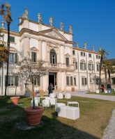 Villa Mosconi Bertani